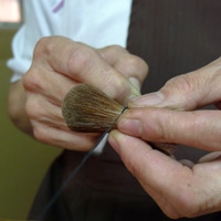 Brush-Make-04